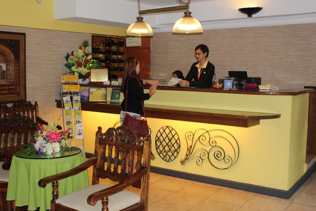 圣伊利亚斯酒店 马卡蒂 外观 照片